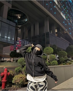 OTAKU Unisex Kar Maskeli Fermuarlı Hırka