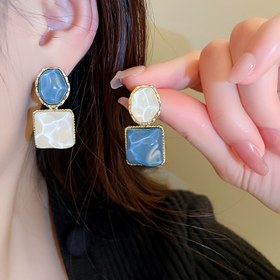 Resim [1 Çift Geometrik Sarkıt Küpe] 1 Çift Vintage Boho Stil Geometrik Asimetrik Sarkıt Küpe, Buz Şeffaf Gradyan Mavi Kübik Zirkonyum, Alaşım Çivi, Kadınlar için Şık Lüks Küpeler, Günlük Giyim ve Partiler için Uygun, Tüm Sezon Çok Yönlü Takılar 