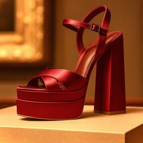 Resim E&L Company 15,5cm Bordo vişne saten. Kalın topuk. Bu ürün koşma garantilidir. 