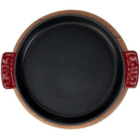 Resim Lava Döküm Yuvarlak Güveç Kabı Döküm Demir Yekpare Çift Kulplu Kayın Servis Ahşabı Çap 17 CM Bordo 