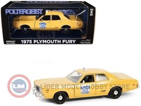 Resim 1:24 Greenlight 1975 Plymouth Fury - Crescent Cab Co Poltergeist (1982) 