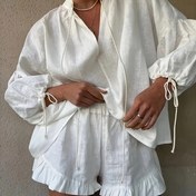 Resim Kadınlar için Mavi Ruffle Hem Şort ve Uzun Kollu Üst Seti - Şık Polyester, Tüm Mevsim Kıyafeti, Ayarlanabilir Bağcıklı Bel, Rahat veya Şık Durumlar İçin Mükemmel, Şık Kıyafet|Ruffle Hem Şort|Polyester Kumaş 