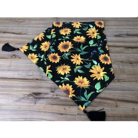 Resim Siyah Zemin Üzerine Ayçiçeği Desenli Runner Çok Renkli 