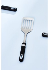 Resim Karaca Mastermaid Oluklu Spatula Siyah 