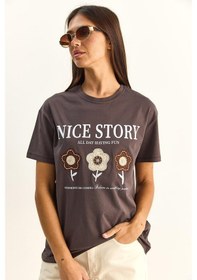 Resim Shade Kadın Nice Story Yazı Ve Nakış Detaylı Relaxed Fit T-shirt 7635 60286116 - Kahverengi 