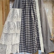 Resim Kadın Vintage Tarzı Siyah ve Beyaz Gingham A-Line Etek, Dantel Detaylı - Yüksek Bel, Normal Kalıp, Kemer Yok, Bahar/Yaz Çiçek Desenli, Normal Uzunluk, A-Line Etek|Vintage Tarzı Etek|Gingham Desenli Etek 