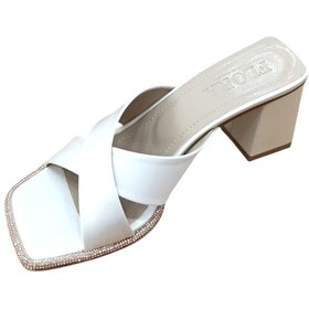 Resim Flora 748 Kadın Taşlı Biyeli Kalın Topuklu Terlik Bej Saten Siyah 