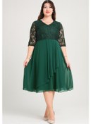 Resim Kadın Büyük Beden Zümrüt Yeşili Önü Verev Şifon Pileli Midi Boy Truvakar Kol Elbise Yeşil 