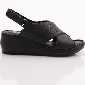 Resim Dgn 1000 Kadin Delikli Kalin Topuk Sandalet 1000-2495-R1534 Siyah 