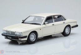 Resim 1:18 Almost Real 1986 Jaguar DAIMLER XJ6 (XJ40) 