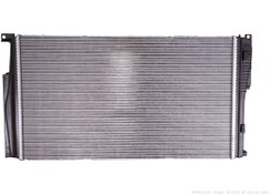 Resim BMW F30 F31 F34 2015 Sonrası Su Radyatörü Brazing MT 600x488x22 