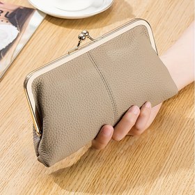 Resim Şık Kadınlar İçin Yumuşak Cüzdan - Kompakt Çift Katlı RFID Engelleme El Çantası, Fermuar ve Kusma Kilidi, Günlük Kullanım İçin Siyah Madeni Para Cüzdanı, Güvenli Madeni Para Saklama | Minimalist Cüzdan | Dayanıklı Cüzdan, Küçük Çapraz Çanta 