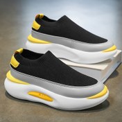 Resim Erkek Nefes Alabilen Mesh Slip-On Sneaker'lar - Şık Siyah ve Sarı Koşu Ayakkabıları ile Hava Yastığı için Rahatlık, Dış Mekan Aktiviteleri için Rahat Sneaker'lar | Trendy Rahat Ayakkabılar | Konforlu Fi 
