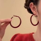 Resim 1 Çift Vintage Tarzı Kırmızı Büyük Halka Küpeler, Günlük ve Hediye Etkinlikleri için Seksi Çinko Alaşımlı Çember Küpeler, Her Mevsim Moda Aksesuarı, Bahar Festivali için Mükemmel 