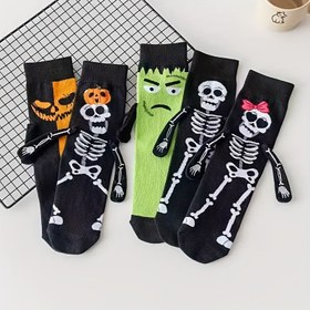 Resim Çiftler İçin Halloween Eşleşen Çoraplar - Ürkütücü İskelet Elleri ve Jack-O'-Lantern Yüzü Orta Boy Unisex Çoraplar, Erkek & Kadın için Komik Kostüm Parti Aksesuarları Kemik Desenli (Elde Yıkanabilir) - Eğlenceli Tasarım, Yumuşak Kumaş, Festivaller İçin Mükemmel Hediye 