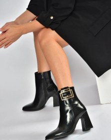 Resim V676650460 Siyah Rustik Kalın Topuklu Toka Detaylı Kadın Bot Siyah-rustik 