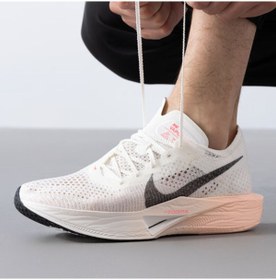 Resim Nike ZoomX Vaporfly Next% 3 Erkek Beyaz Koşu Ayakkabısı 