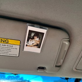 Resim Şık Dikey Araba Güneşlik Fotoğraf Çerçevesi - Kendin Yap Klipsli, Akrilik Resim Tutucu Araç Dekoru ve Çiftler Hediyesi, Cüzdan veya Ev Hatıraları için Uygun, Küçük Çizik Dayanıklı Yüzey, Araç Dekoru 
