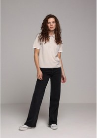 Resim Colin's Colins Regular Fit Yuvarlak Yaka Nakışlı Kadın Bej Kısa Kol Tişört Cl1079303 Q1.v2 Beı 