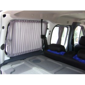 Resim Taylan Oto Perde Ford Connect Sürgülü Çift Bagaj Çift Uyumlu Perde Araba Perdesi Raylı Perde Güneşlik 