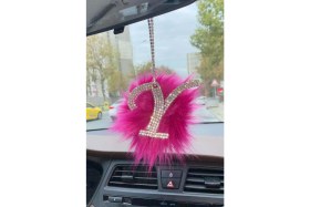 Resim Swarovski Gümüş Taşlı Dikiz Ayna Kolye Süsü Pembe Tüylü Y Harfi 