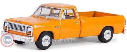 Resim 1:64 Greenlight 1982 Dodge Ram D-250 Pickup in DOT Orange 