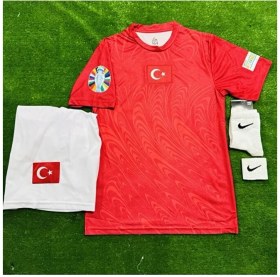 Resim Legent Lady Türkiye 2026 Kenan Yıldız 19 Çocuk Forması Kırmızı 4 Lü Set 