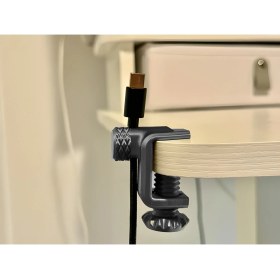 Resim 3D Baskı Masa Kablo Tutucu - Tekli & Üçlü | 3 cm ve 4 cm Masa Kenarı Uyumlu 
