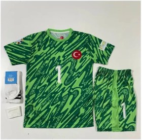 Resim Legent Lady Türkiye Euro 2024 Mert Günok Çocuk Kaleci Forması 4'lü Set 