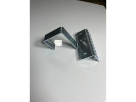 Resim Kremit Çatı İçin Ayarlanabilir Galvaniz Güneş Paneli Ayağı. 