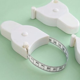 Resim Kilitli Düğmeli Beyaz Geri Çekilebilir Vücut Ölçüm Bandı, 1 Adet - Vücut Ölçümleri, Fitness Takibi ve Egzersiz Programları için İdeal, Dayanıklı ABS Malzeme, Pil Gerektirmez 