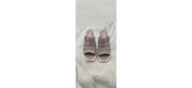 Resim Çiğdem Kundura Çiğdem Gerçek Deri Pudra Kadın Geniş Bantlı Dolgu Topuk Terlik - Pudra - 37 - ST02562-12953 