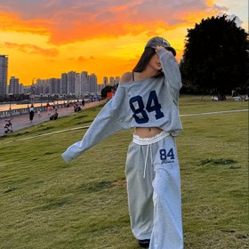 Resim Yudomi Asimetrik Yaka Dijital Baskılı Gömlek ve Jogger Takımı Kadınlar İçin, İlkbahar/Sonbahar 