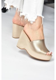 Resim Fox Shoes Altın Dolgu Topuklu Kadın Terlik K250101509 
