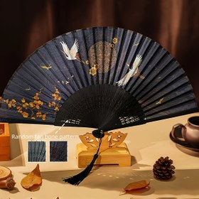 Resim Geleneksel Japon Turna & Püskül Desenli Katlanır Yelpaze - Şık Siyah ve Altın Renkli El Aksesuarı, Düğünler, Gelin Partileri, Kültürel Performanslar İçin | Dayanıklı Plastik Sanat Eseri, Ev Dekoru, Babalar Günü Hediyesi, Düğün Süslemeleri, İnce İşçilik 