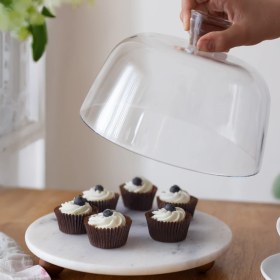 Resim Akayev Mermer Beyaz 25 cm Ahşap Boncuk Ayaklı Cam Fanus - Ekmek ve Kek Standı - Pasta Standı 