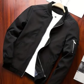 Resim Erkekler için şık siyah spor kask - Hafif bomber, fermuarlı cepli, ön fermuar paneli ve yelekli manşetler - Açık hava etkinlikleri, koşu ve rahat kıyafetler için mükemmel 