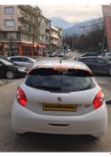 Resim Peugeot 208 Spoyler Kapak Piano Black 