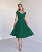 Resim Kadın Kısa Kollu Kruvaze Yaka Eteği Volanlı Krep Elbise Yeşil 