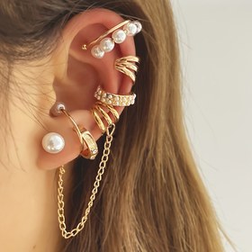 Resim Kadınlar için 8 Parça Altın Tonlu ve Kulak Kelepçesi Seti - Vintage Punk Tarzı, Çinko Alaşım, Püskül Zincirli Çok Katmanlı Klipsli Küpeler, Günlük Kullanım ve Müzik Festivalleri için İdeal, Çok Yönlü Kulak Kelepçeleri 