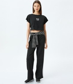 Resim Koton Crop Kısa Kollu Slogan Baskılı Spor Tişört Siyah 5sak10043nk Siyah 