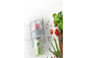 Resim MasterCar Hobbit Yeşil 650 ml Kapaklı Kaşık ve Çatallı Yemek Taşıma ve Saklama Kabı Atıştırmalık Yoğurt Kabı 