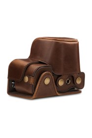 Resim MegaGear Sony Alpha A6100, A6400 (16-50MM) Deri Kamera Kılıfı Mg1651 