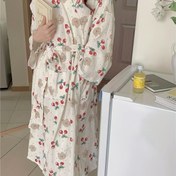 Resim 1 adet Kadınlar için Sevimli Kiraz Ayı Baskılı Kimono Banyo Takımı - V-Yaka Uzun Kollu Bol Kesim Bağcıklı Bel ve Cep Detaylı, Yumuşak Polyester Ev ve Günlük Giyim, Bahar/Sonbahar, Kiraz Ayı Tasarımı, Rahat Uygunluk 