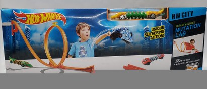 Resim Köpek Balığından Araba Özel Pisti Hotwheel Mutation 
