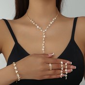 Resim Lüks Yüksek Kaliteli Parıltılı Taşlı Çiçek Kolye, Bileklik, Küpe, Yüzük Seti Müzik Partisi Takıları için 