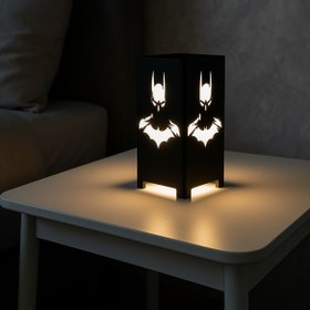Resim Genel Markalar Süper Kahraman (BatMan) Temalı Gece Lambası – Figürlü Dekoratif LED Masa Lambası 