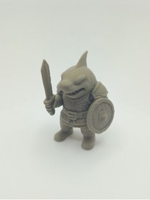 Resim shop Köpek Balığı Savaşçı Figürü | Zırhlı Deniz Canavarı Minyatürü 