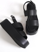 Resim Capone Outfitters Capone Kalın Çift Bantlı Dolgu Topuklu Siyah Kadın Flatform Sandalet 
