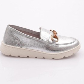 Resim Dgn 25215 Kadin Aksesuarli Loafer Ayakkabi Gümüş Kırışık 